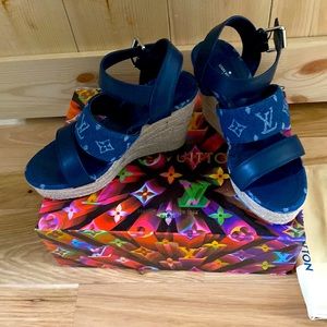 Louis Vuitton starboard wedges size 39